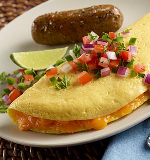 Cheddar Omelet + Chicken Sausage